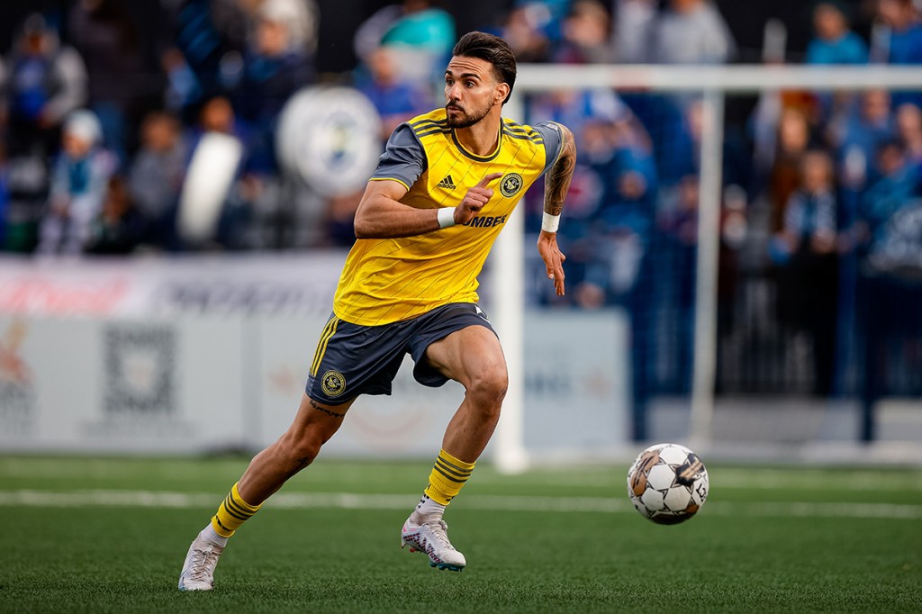 Arturo Ordóñez of Pittsburgh Riverhounds SC