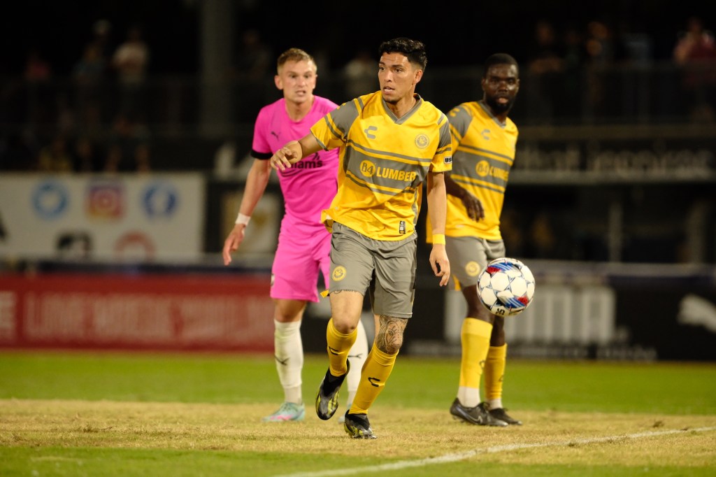 Dani Rovira tracks down the ball in the Hounds' 2-2 draw at FC Tulsa on May 11, 2024 at ONEOK Field in Tulsa, Okla. (Photo: FC Tulsa)