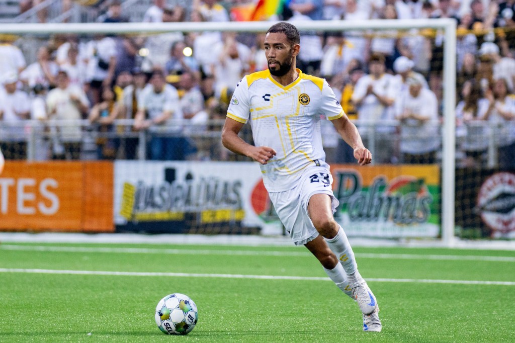 Guillaume Vacter moves upfield with the ball in the Pittsburgh Riverhounds' 2-0 win over Detroit City FC on June 7, 2025 at Highmark Stadium in Pittsburgh. (Photo: Chris Cowger/Riverhounds SC)