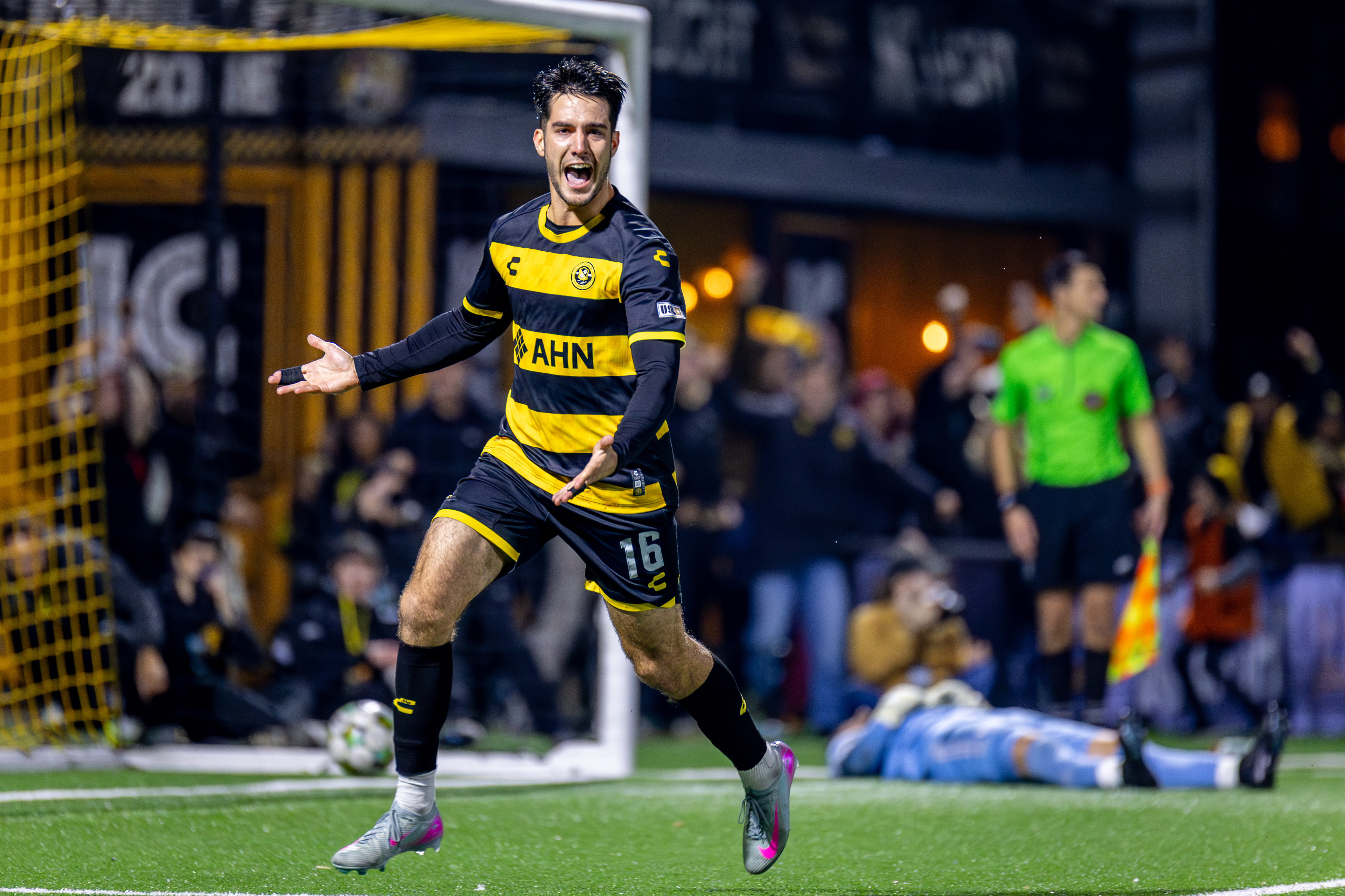Pittsburgh Riverhounds center back Beto Ydrach celebrates after converting the penalty kick that sent his team past Detroit City FC in an Eastern Conference Semifinal shootout on Nov. 8, 2025 at Highmark Stadium in Pittsburgh. (Photo: Chris Cowger/Riverhounds SC)