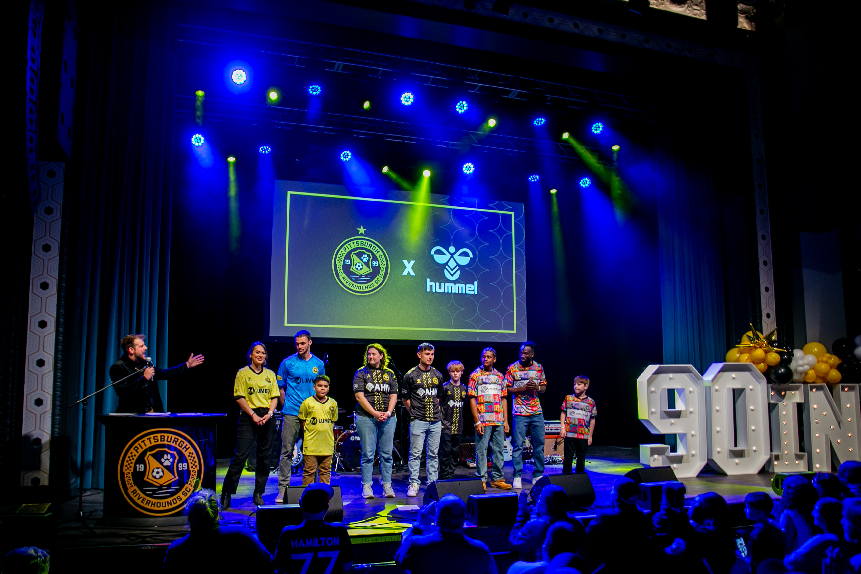 Crowd sees team rock new jerseys in unveiling at the Roxian featured image