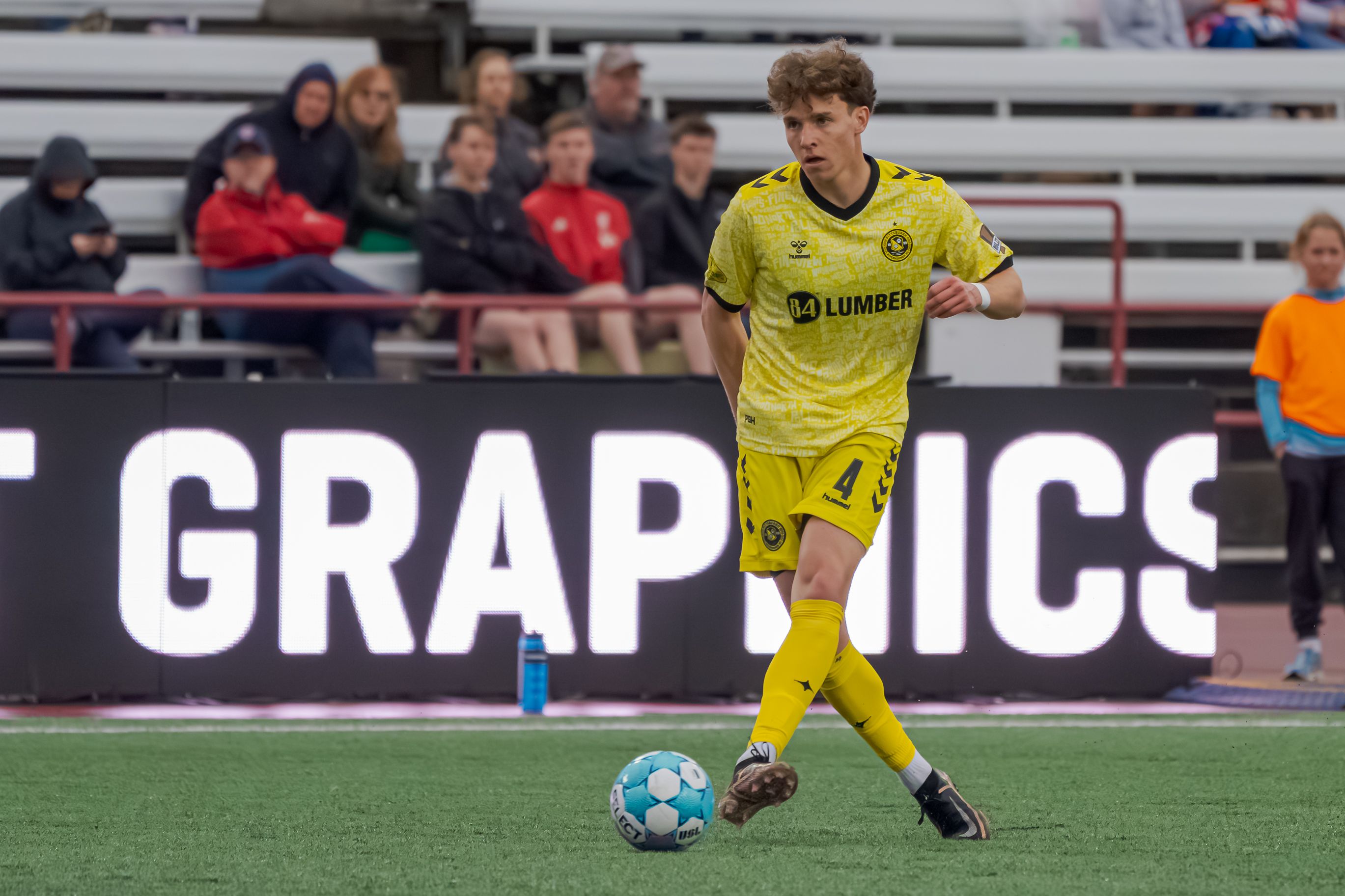 Lasse Kelp plays a pass in the Pittsburgh Riverhounds' 1-1 draw with Indy Eleven on April 4, 2026 at Michael A. Carroll Stadium in Indianapolis. (Photo: Matt Schlotzhauer/Indy Eleven)