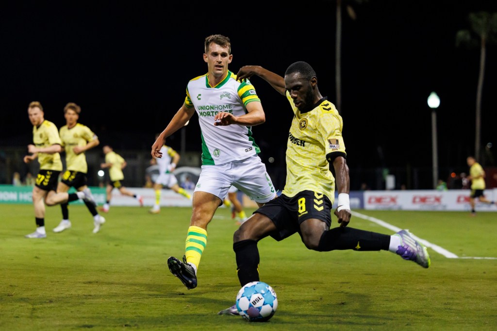 Junior Etou crosses the ball in the Pittsburgh Riverhounds match against the Tampa Bay Rowdies on March 21, 2026 at Al Lang Stadium in St. Petersburg, Fla. (Photo: Morgan Tencza/Tampa Bay Rowdies)
